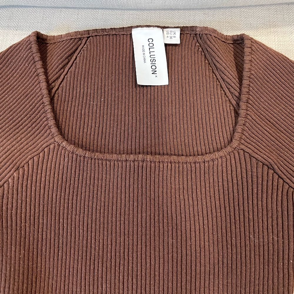 Brown Ribbed Crew Neck Sweater - Picture 11 of 15